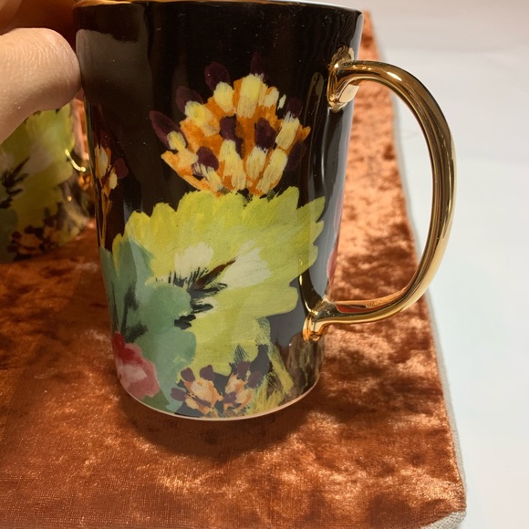 Henriette Mugs set of 4 - Picture 7 of 7